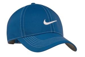 [333114] Nike Swoosh Front Cap. 333114